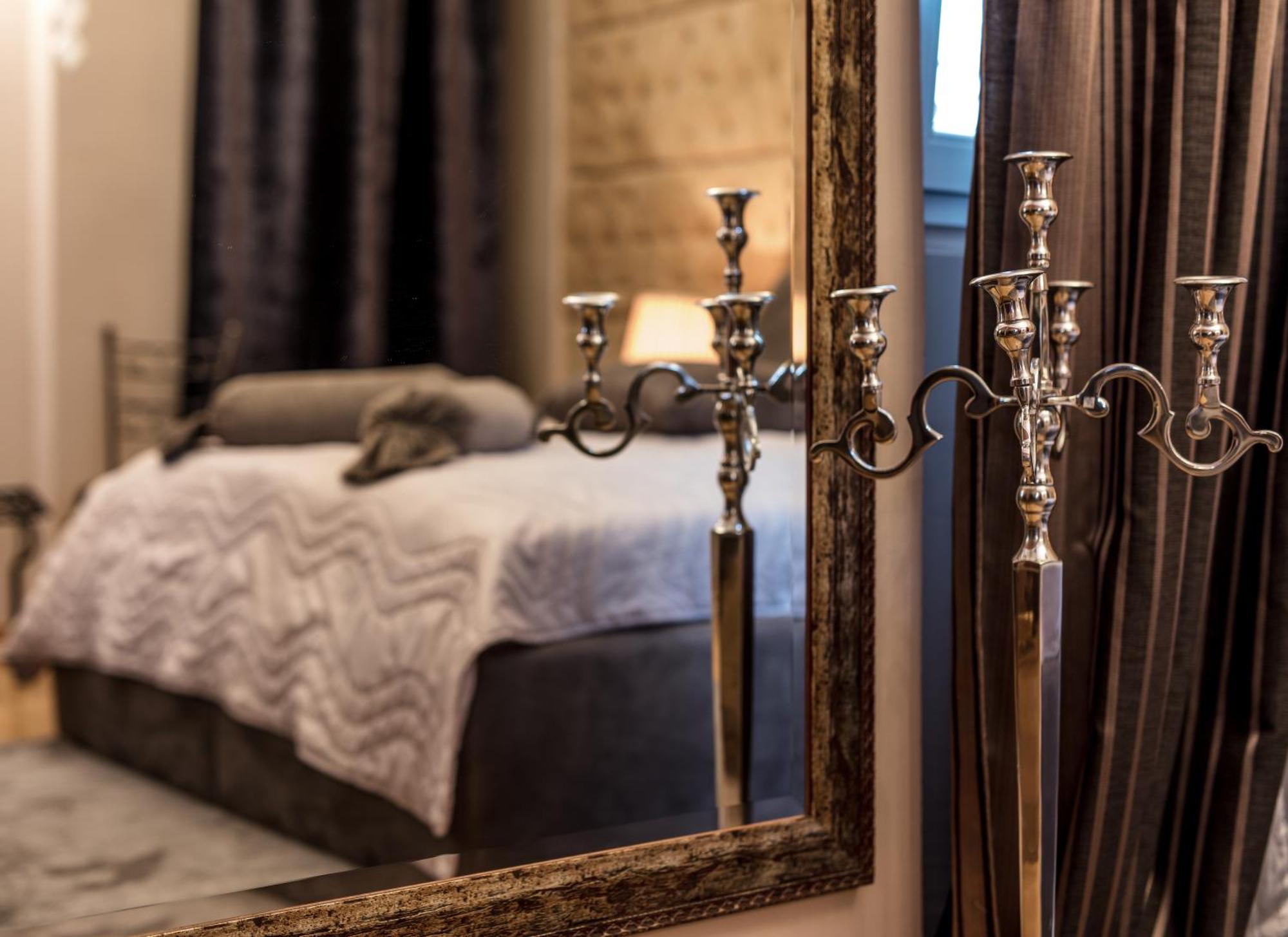 Ben Akiba Luxury Suites Белград Номер фото